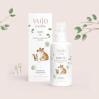 Parfümfreies Baby Öl, Faltschachtel und Flasche im Frischling-Design, NATRUE-zertifizierte Naturkosmetik von vujo