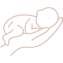Baby auf einer Hand, Symbol für Parfümfreiheit